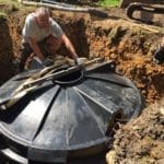 Levelling pool balance tank