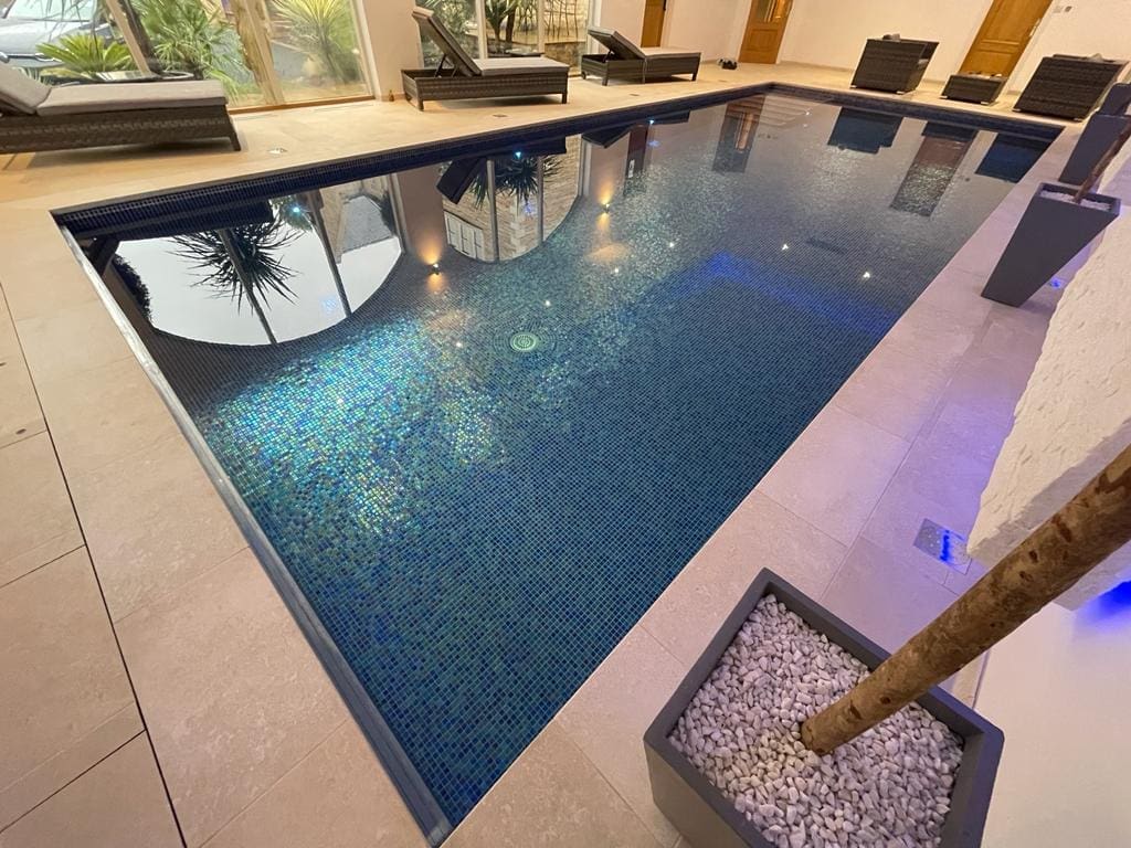 PHOTO-2021-10-19-10-19-54