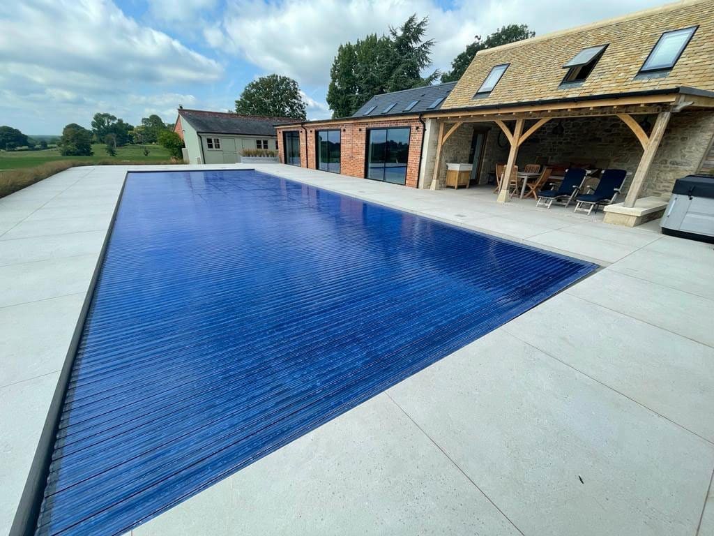Outdoor Pool Slatted Cover Insallation